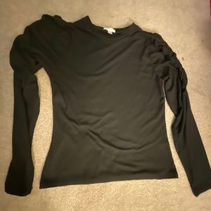 Fitted long sleeve top